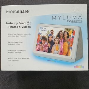 7" White Lightning WiFi Smart Frame